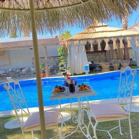 Tasquartas Otel